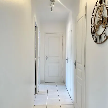 Matignon T3 6 Personnes Climatise Parking Apartmán *